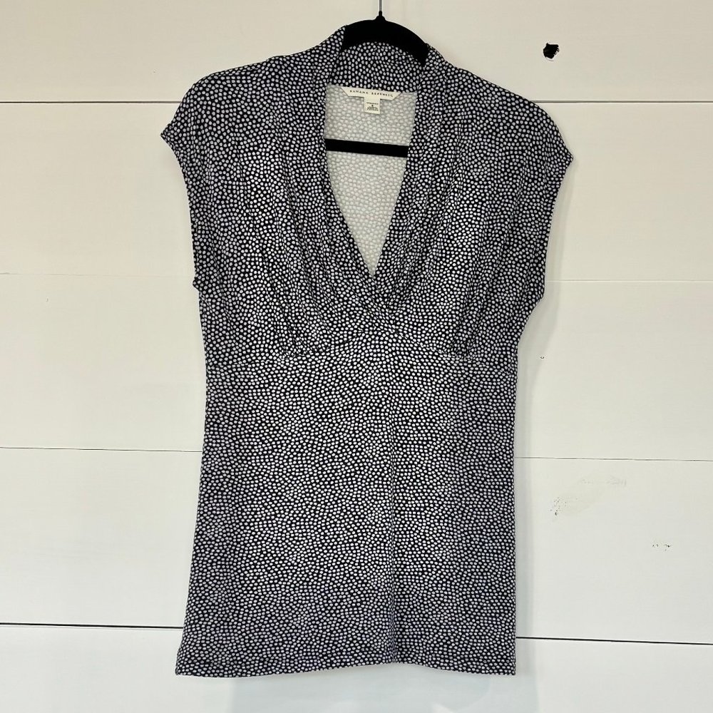 Banana Republic Gathered V-Neck Top